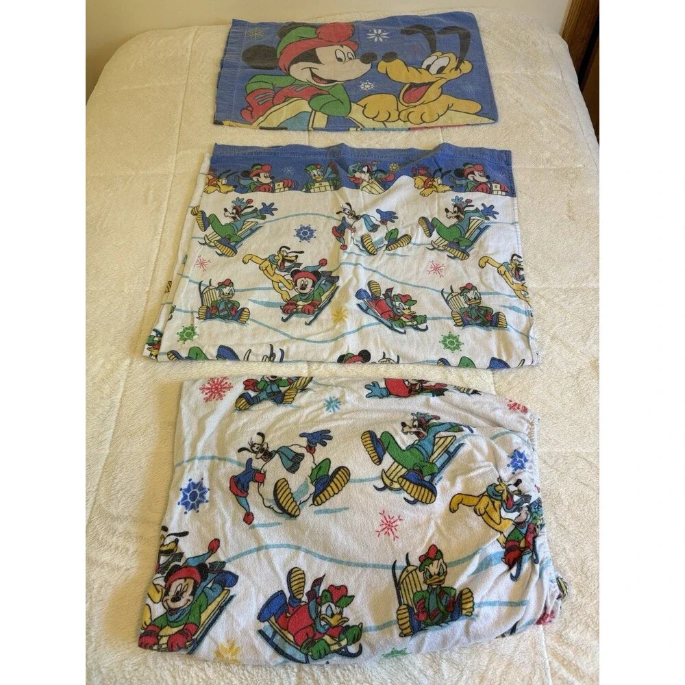 VTG 90s Disney Mickey Mouse Twin Flannel Sheet Set Winter Pluto Donald 3 piece